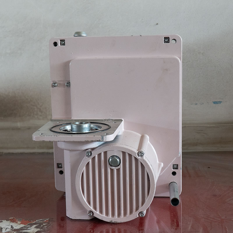 Moteur pour plateforme suspendue