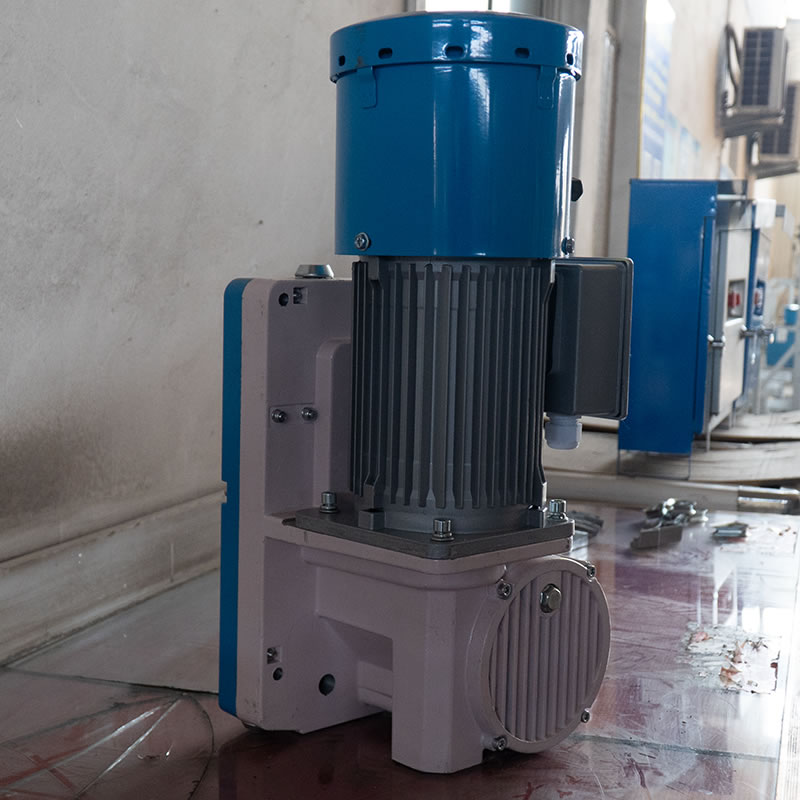 Moteur de palan à traction électrique