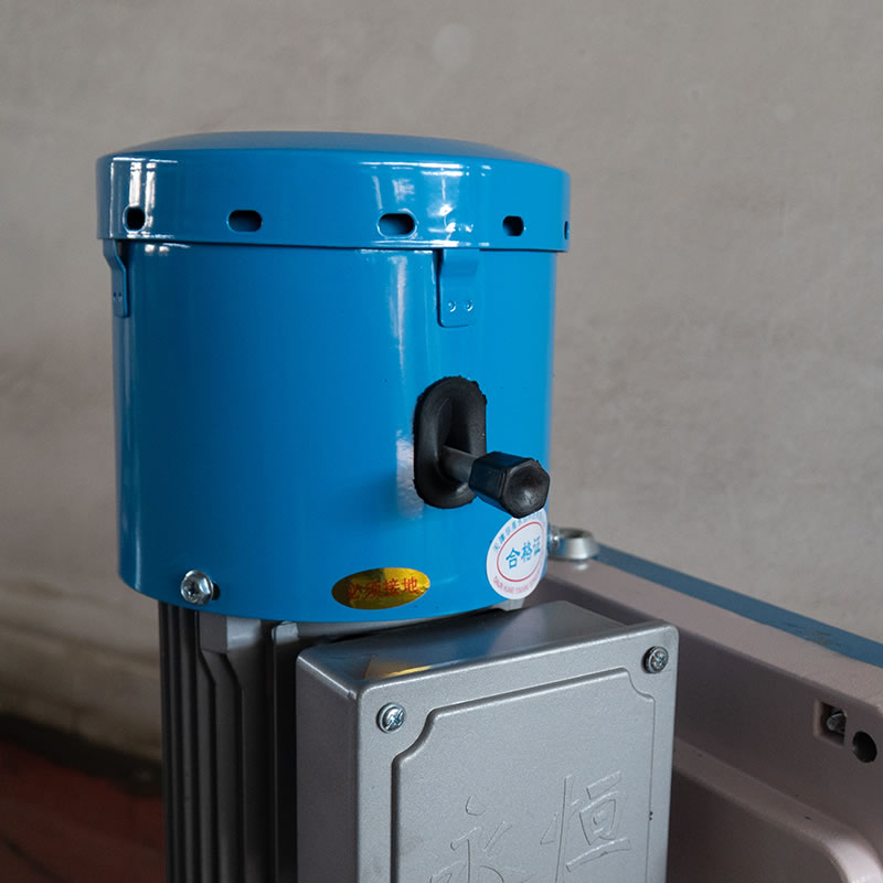 Moteur de levage électrique pour plate-forme suspendue