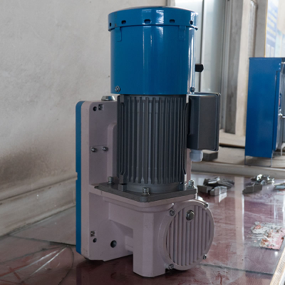 Moteur de palan à traction électrique à corde